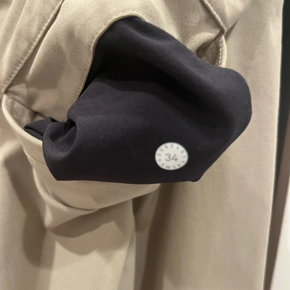 🍋Lululemon ABC‎ Classic fit men’s pants size 34